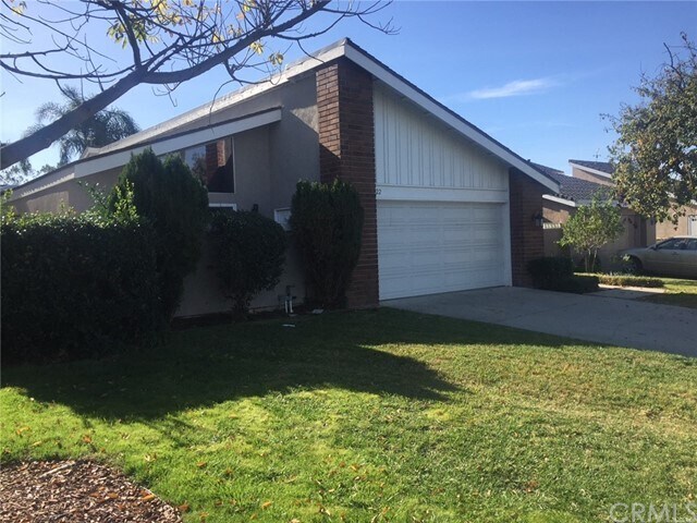 Building Photo - 24822 Oak Creek Ln