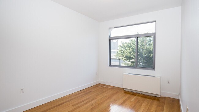 Foto del edificio - 836 Bergen St