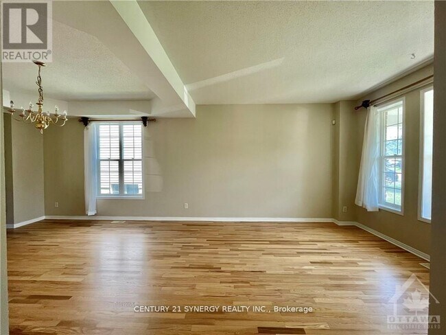 Building Photo - 149 Insmill Crescent