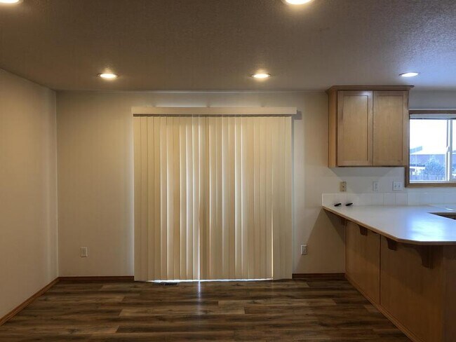 Foto del edificio - 2955 NW 9th Ln