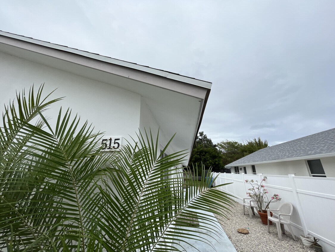 515 W Pine St, Lantana, FL 33462 Townhome Rentals in Lantana FL