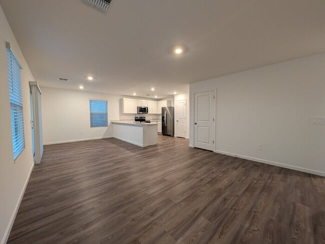 Building Photo - Entrada Del Toro - New Home