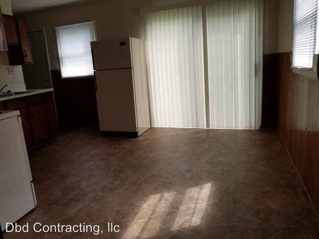 Building Photo - 2 br, 1 bath House - 4929 Mt. Vernon Park Dr