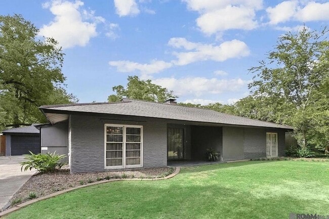 Building Photo - 3955 Chatfield Ave