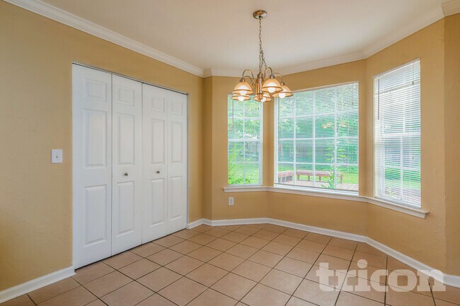 Foto del edificio - 1471 Oakdale Rd
