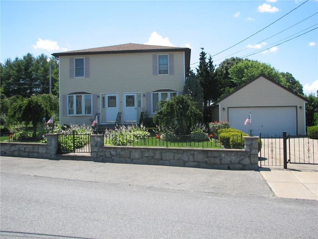 30 Curran Rd, Cumberland, RI 02864 Room for Rent in Cumberland, RI