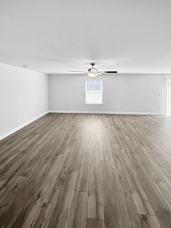 Foto del edificio - 2319 Alberto Dr