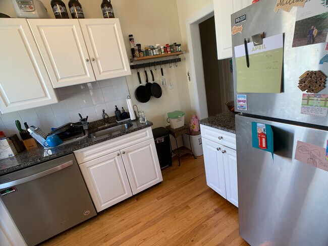 Foto del edificio - 181 Allston St