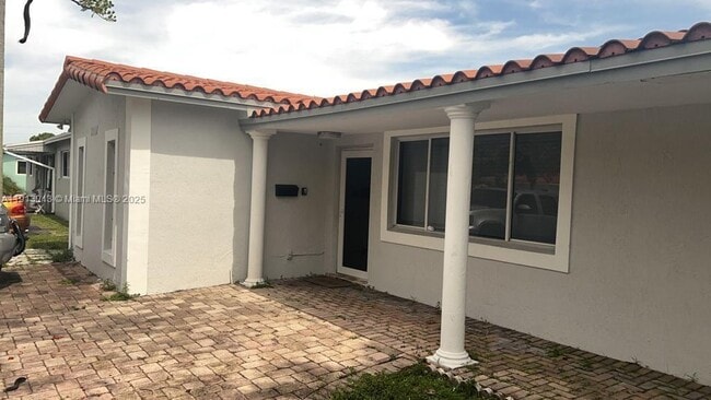 Foto del edificio - 5317 Harrison St