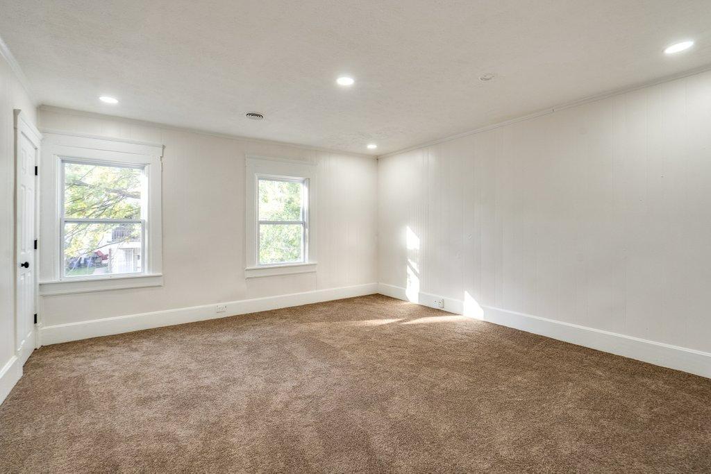 6701 Gertrude Ave Cleveland, OH 44105 – photo 5