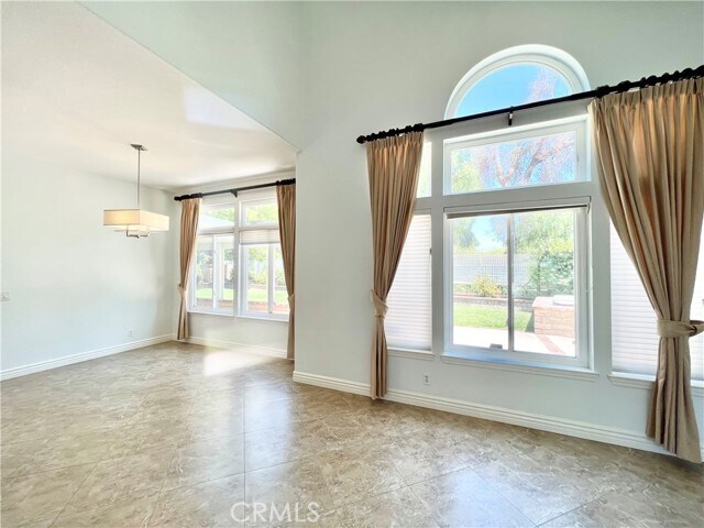 Foto del edificio - 14319 Spring Crest Dr
