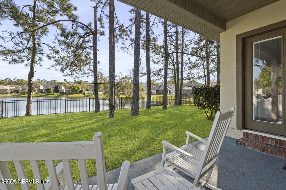 Foto principal - 3583 Old Village Dr