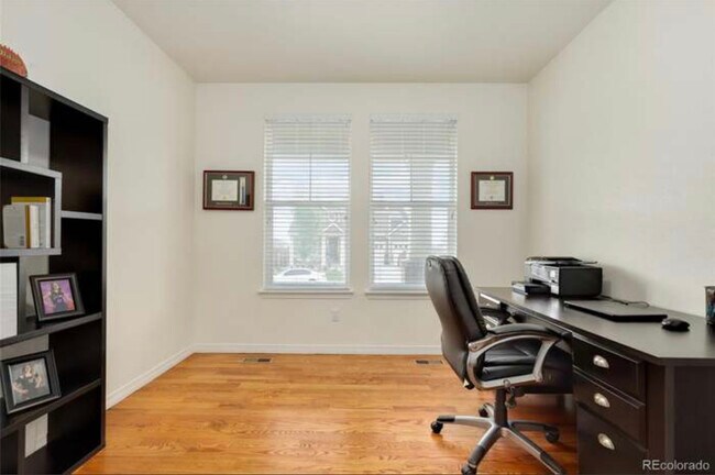 Foto del edificio - 14277 Hudson St