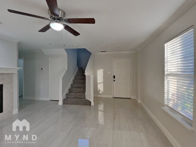 Foto del edificio - 1701 Haven Dr
