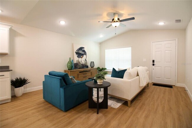 Foto del edificio - 1242 Dorothy St