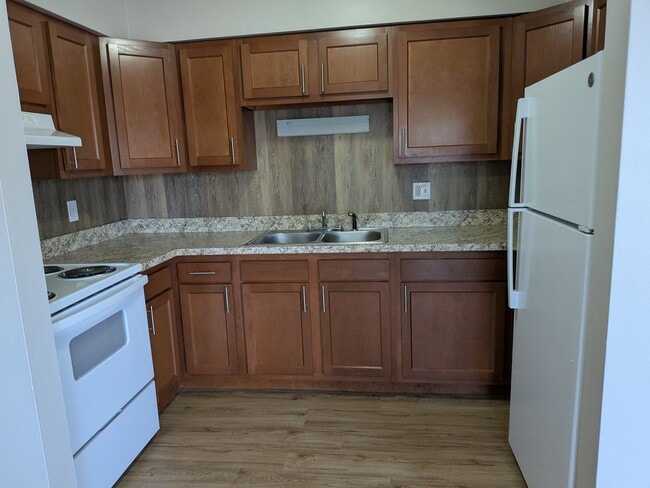Building Photo - 507 Catalina Dr