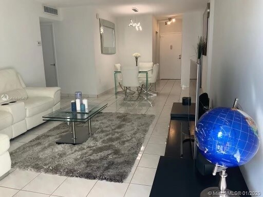 Foto del edificio - Apollo Condominium