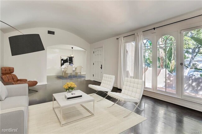 Foto del edificio - 4 br, 2 bath House - 4277 Kraft Ave