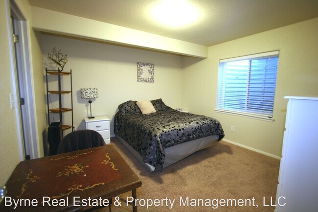 Building Photo - 4 br, 3 bath House - 7219 Red Cardinal Loop