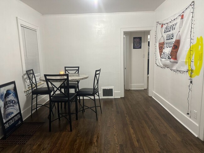Dining room - 153 Clinton St