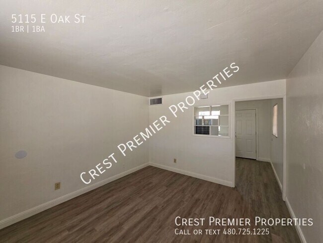 Foto del edificio - 5115 E Oak St