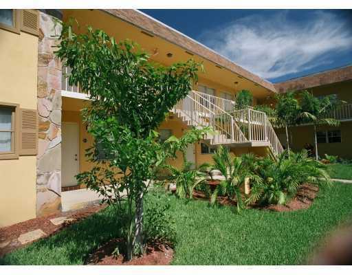 Foto del edificio - 200 Croton Ave