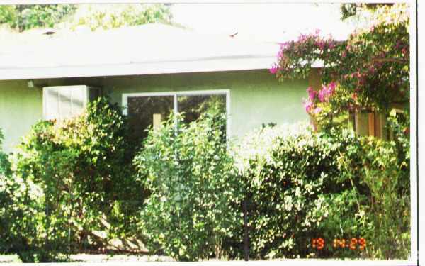 Building Photo - 107 Sierra Dr