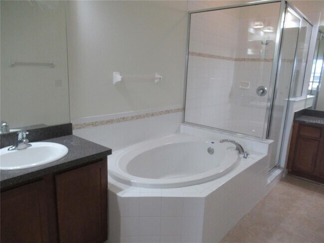 Building Photo - 8727 Karpeal Dr