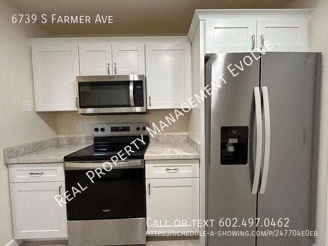 Building Photo - Gorgeous Tempe Home w/ BRAND-NEW EVERYTHIN...
