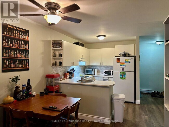 Photo du bâtiment - 206 Perry St