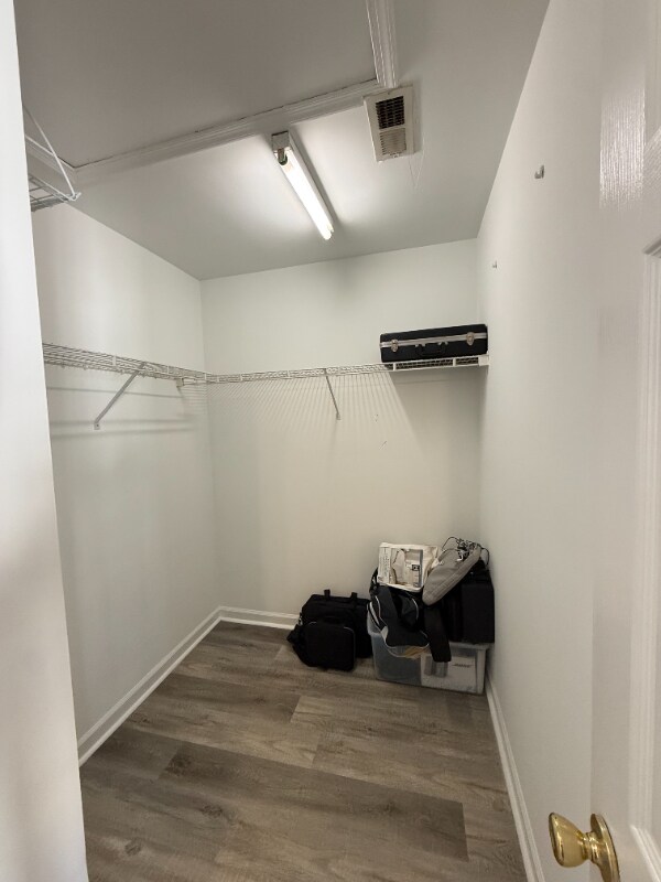 Foto del edificio - 3781 Winborne Ln