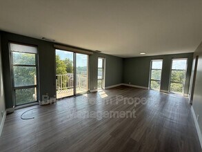 Building Photo - 2230 S Patterson Blvd