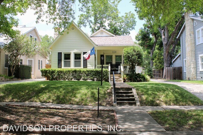 Foto del edificio - 4 br, 2 bath House - 349 Wildrose Ave