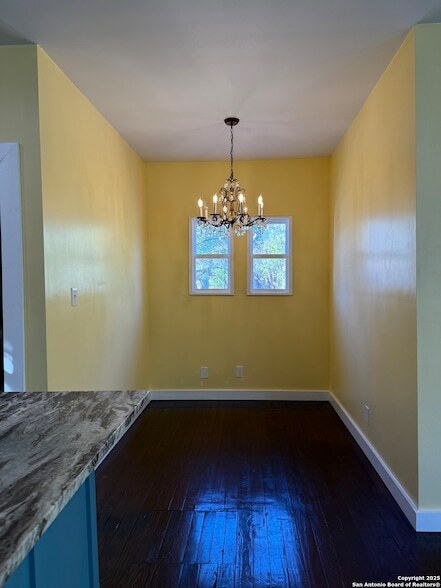 Foto del edificio - 317 E Myrtle St