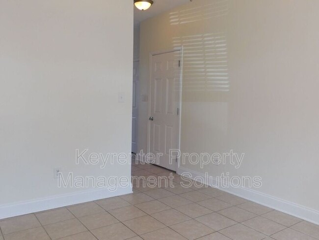 Building Photo - 42 Enchanted View Cir