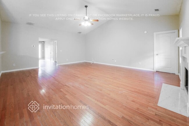 Building Photo - 301 Millpond Pkwy