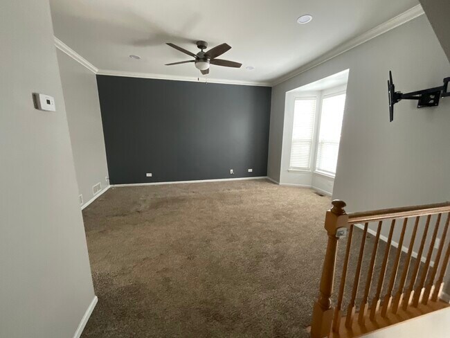 Foto del edificio - 1116 Village Center Pkwy