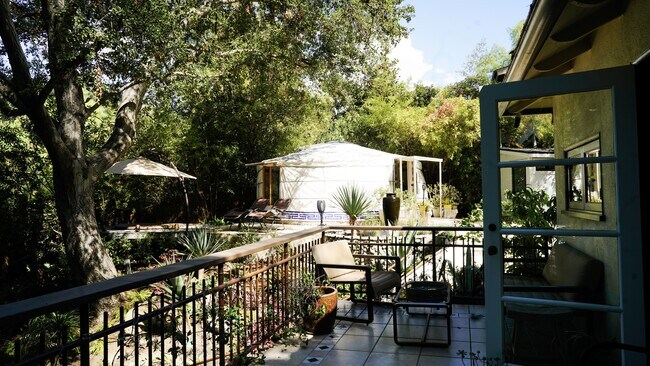 Breakfast Balcony outside of kitchen - 11930 Sunshine Ter