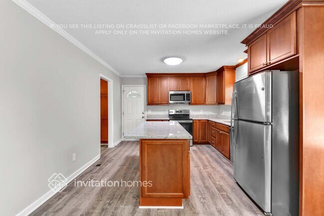Foto del edificio - 5501 Rockwood Rd