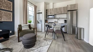 Building Photo - 3022 Zuni St