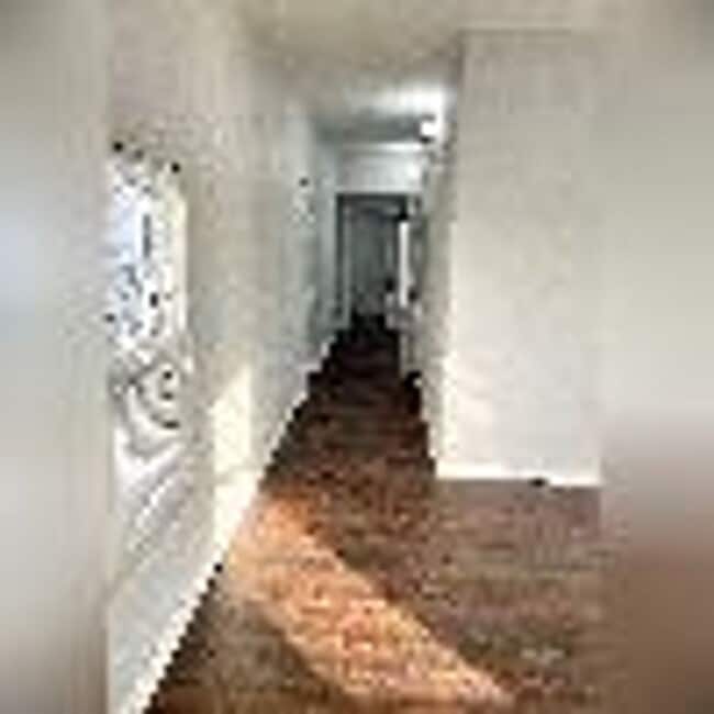 Foto del edificio - Recetly updated and convenient to downtown!