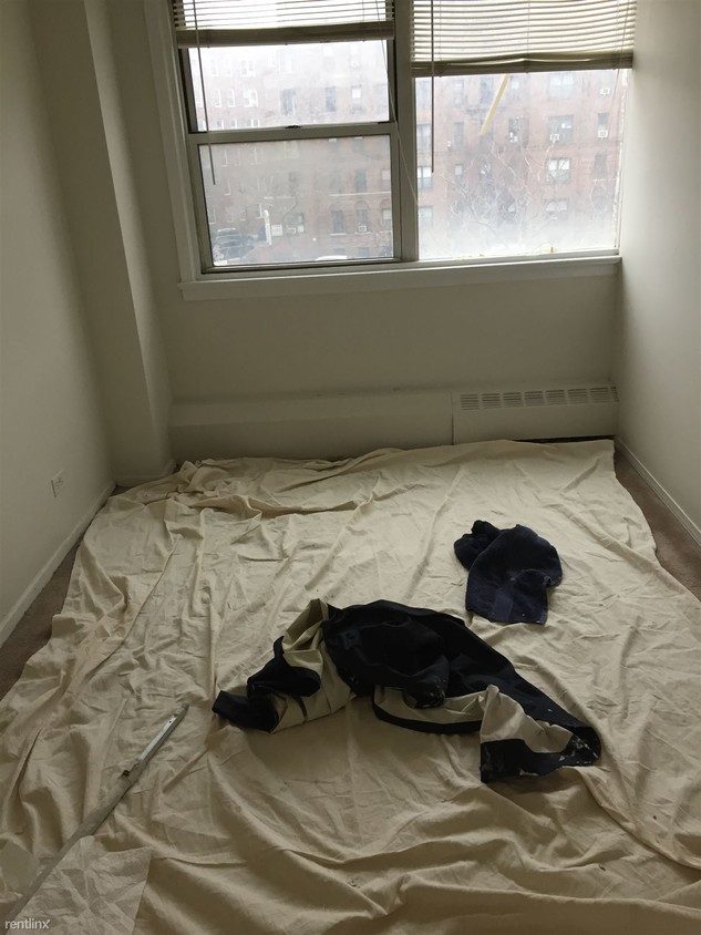 Building Photo - 10910 Queens Blvd