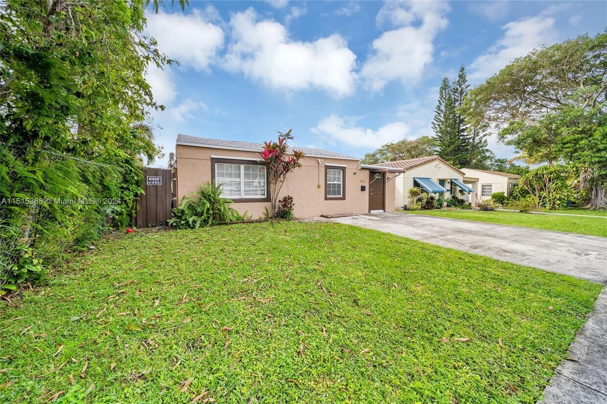2406 Dewey St, Hollywood, FL 33020 House Rental in Hollywood, FL