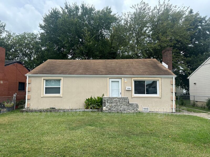 Primary Photo - 1026 43rd St