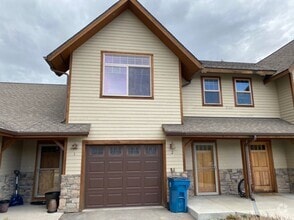 Building Photo - 2969 Warbler Way