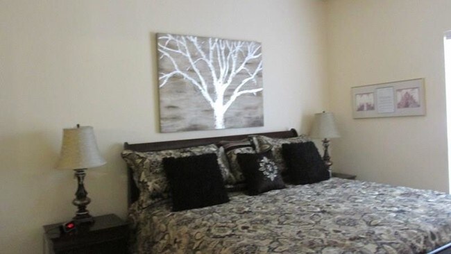 Foto del edificio - 2815 Kings Crossing Dr