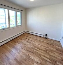 Building Photo - 1521 209th St