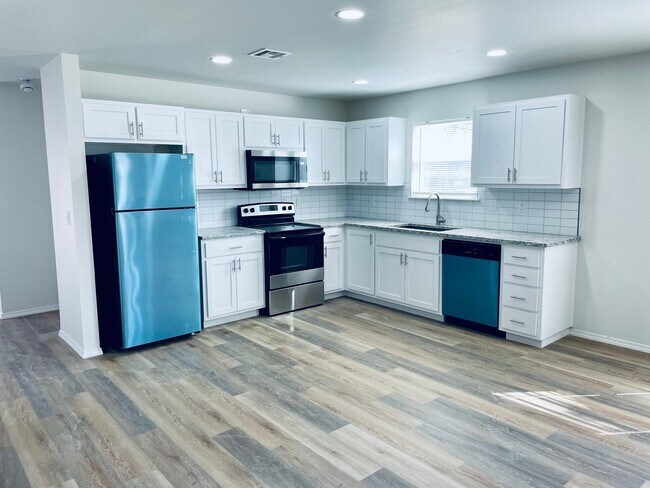 Foto del edificio - 223 S Fairland Ave