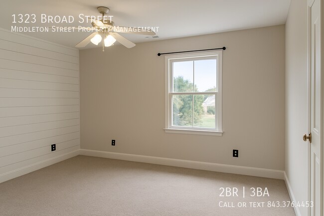 Foto del edificio - 1323 Broad St