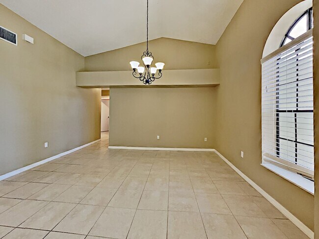 Building Photo - 11314 Marlee Ct